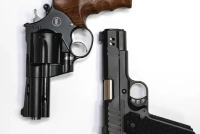 revolver ou pistola